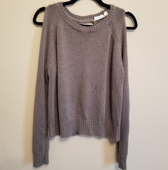 Olive Sweater - Picture 1 of 2